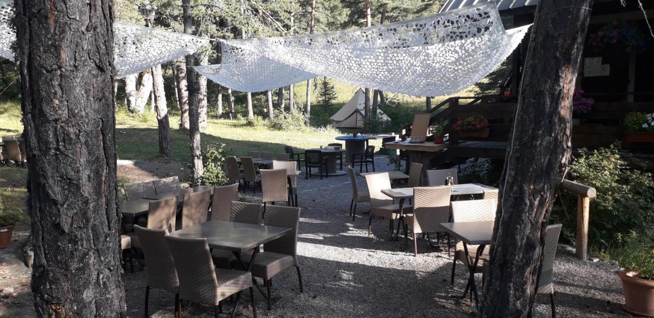 Les Pinees Chateauroux-les-Alpes Exterior foto